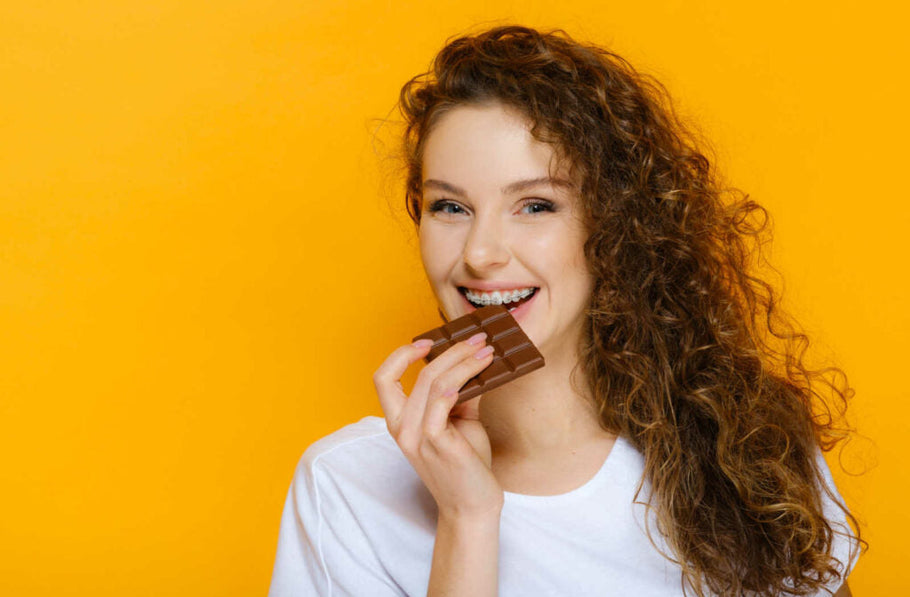 Kann man Schokolade mit Zahnspangen essen? Was Sie wissen müssen