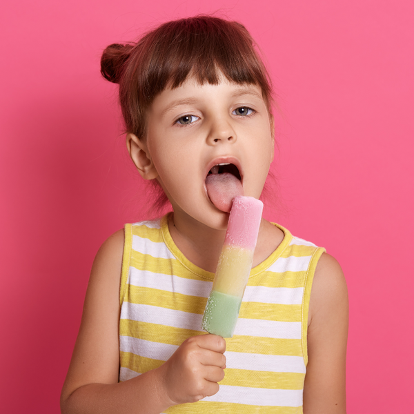 Ist Eis kauen schlecht für die Zähne?